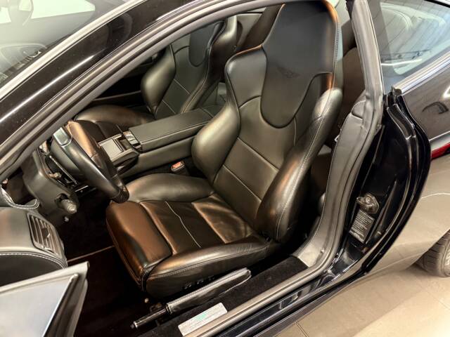 Aston Martin V12 Vanquish S Ultimate Edition