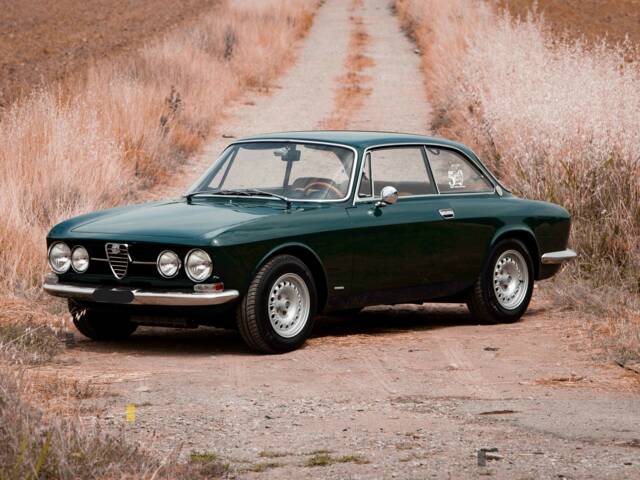 Imagen 1/11 de Alfa Romeo 1750 GT Veloce (1968)