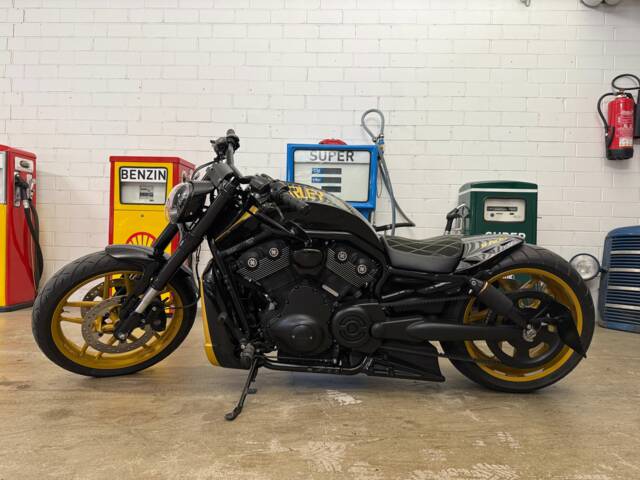 Harley-Davidson VRSCF V-Road Muscle