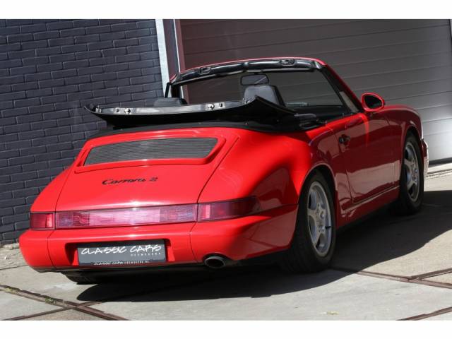 Porsche 911 Carrera 4