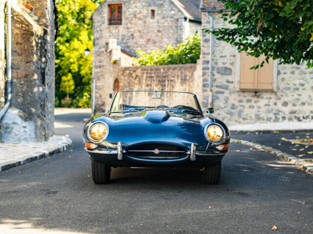 Jaguar E-Type 3.8 Flat Floor