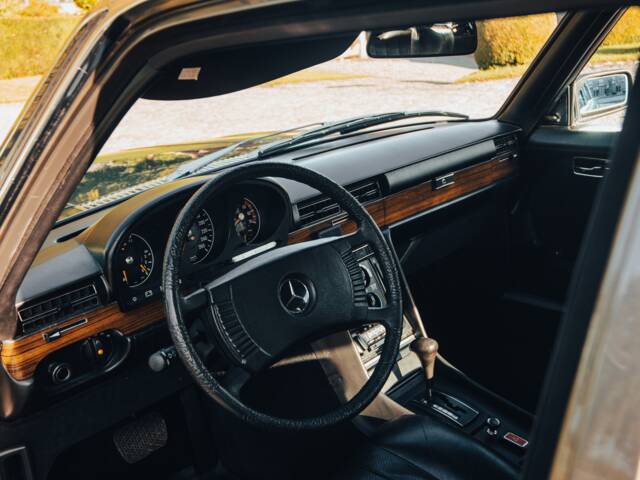 Mercedes-Benz 450 SEL 6,9