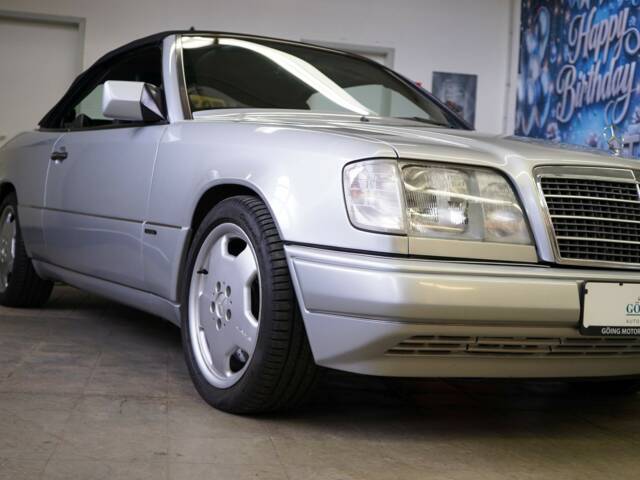 Mercedes-Benz E 320 "Final Edition"