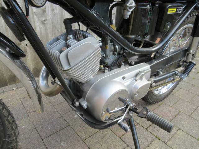 Suzuki TC 120