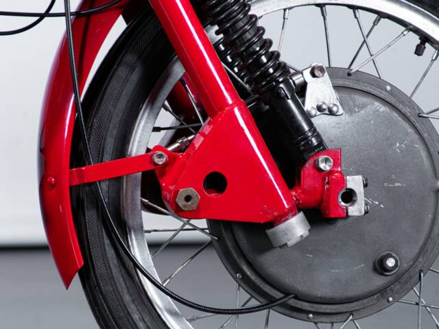 Moto Guzzi Gambalunga 500 Replica