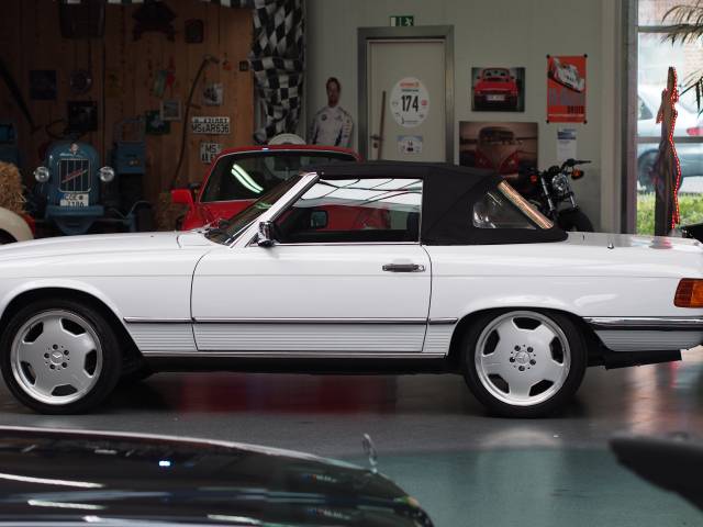 Mercedes-Benz 300 SL