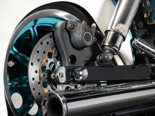Harley-Davidson Dyna Glide Custom