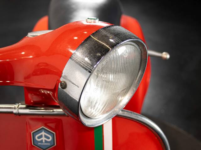 Piaggio Vespa 200 Rally