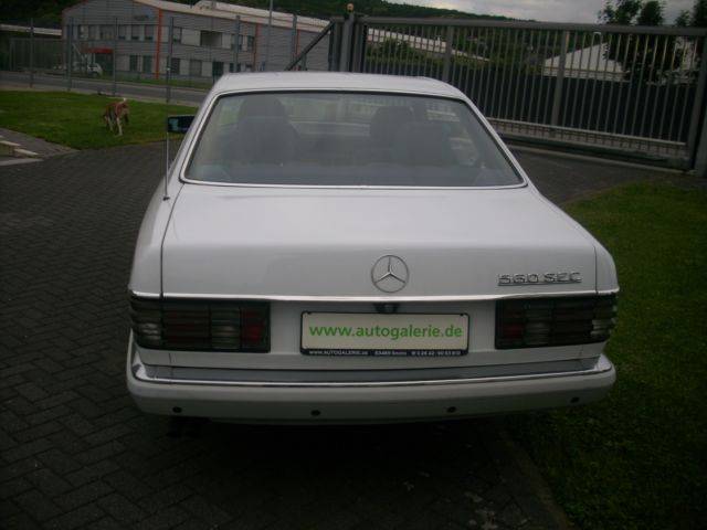 Mercedes-Benz 560 SEC