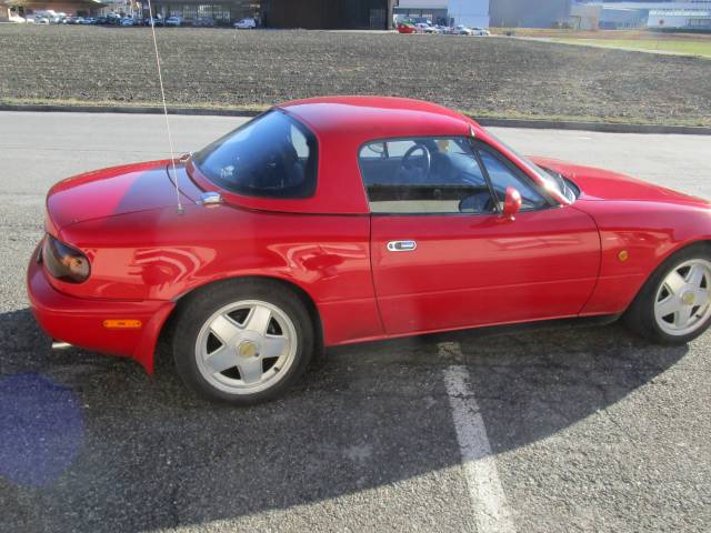 Mazda MX-5 1.6