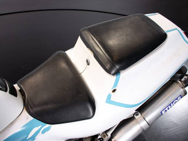 Honda VFR 400 R