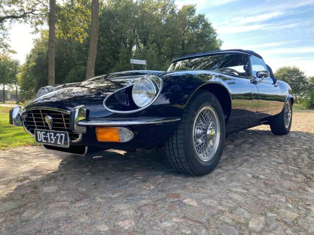 Jaguar E-Type V12