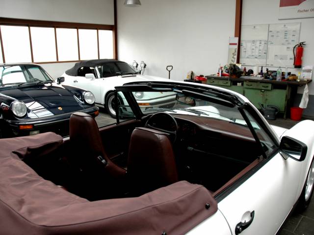 Porsche 911 Carrera 3.2