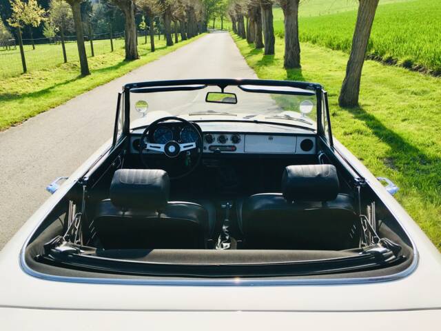 Image 1/8 of Alfa Romeo Spider 1300 Junior (1970)