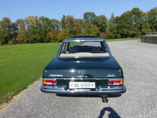 Mercedes-Benz 300 SEL 3.5