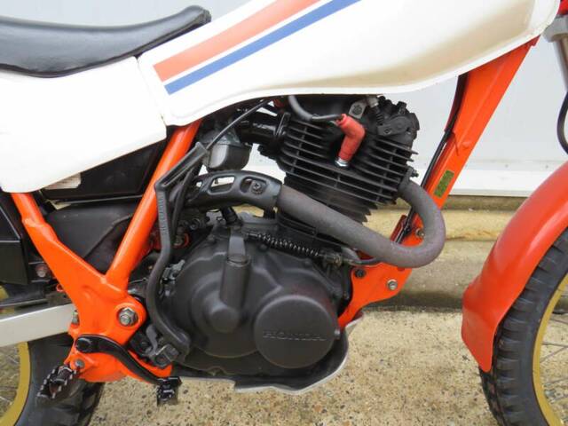 Honda TLR 200