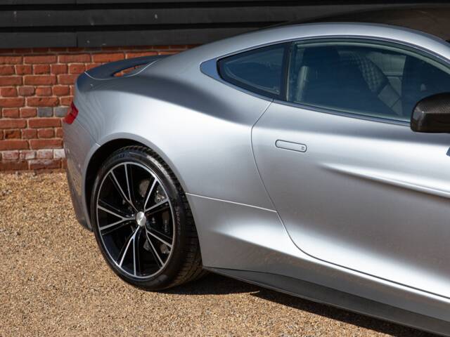 Aston Martin Vanquish
