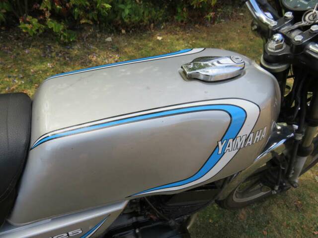 Yamaha RD 125 DX