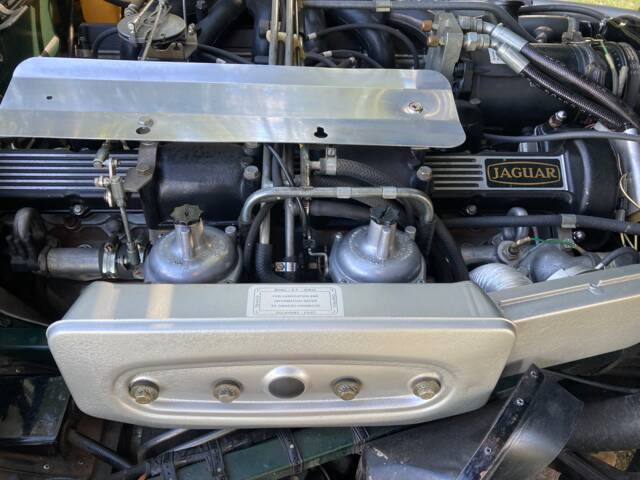 Jaguar E-Type V12 (2+2)