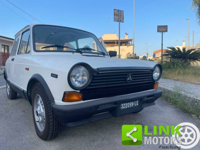 Image 1/10 de Autobianchi A112 (1981)