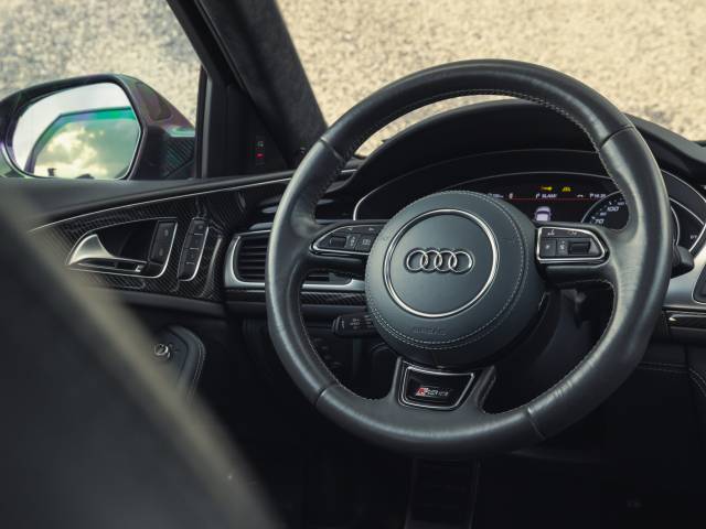 Audi RS6 Avant
