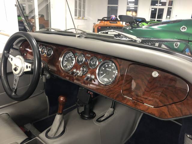 Morgan Plus 8