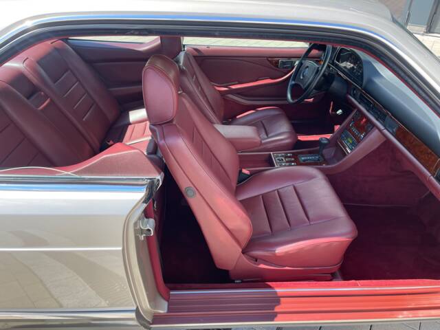 Mercedes-Benz 500 SEC
