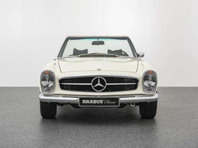 Mercedes-Benz 280 SL