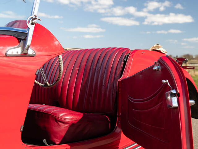 MG TD