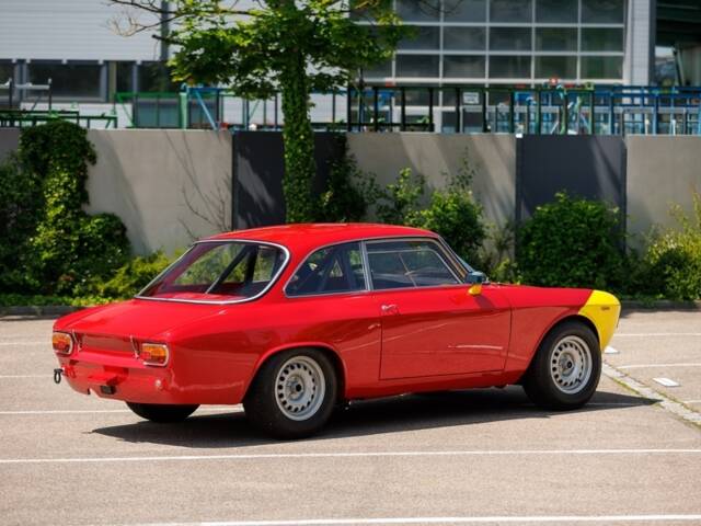 Alfa Romeo Giulia Sprint GTA