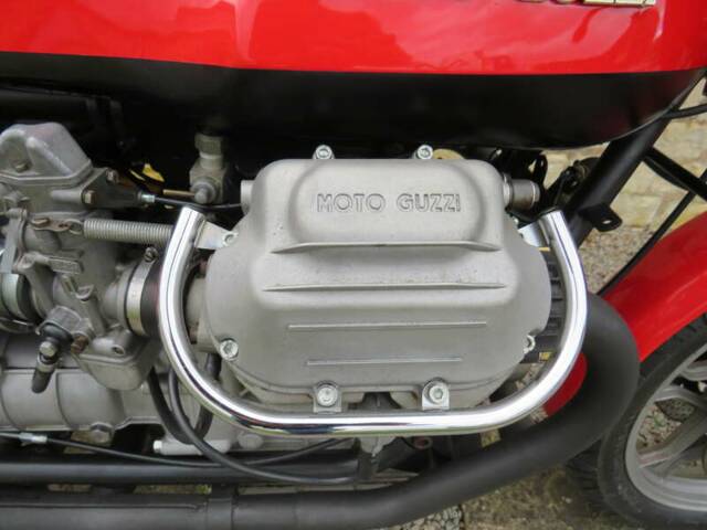 Moto Guzzi 850 LeMans