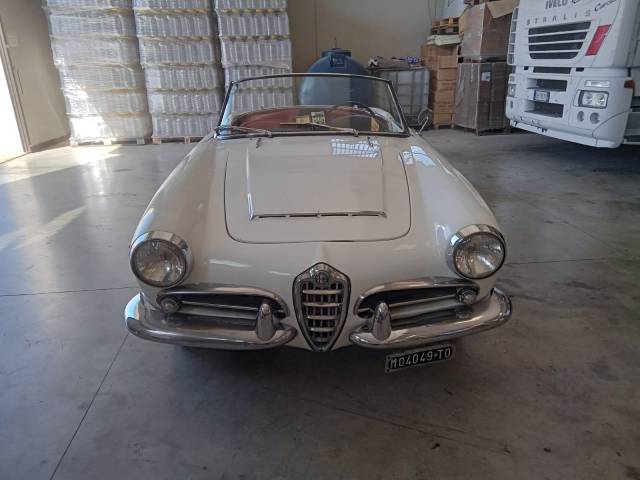 Image 1/12 of Alfa Romeo Giulia 1600 Spider (1963)