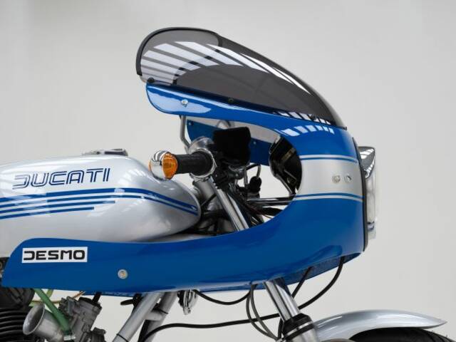 Ducati 900 SS