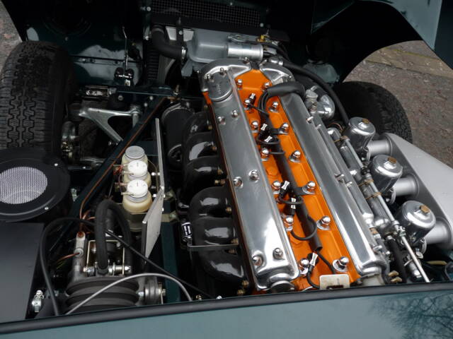 Jaguar E-Type 3.8 Flat Floor