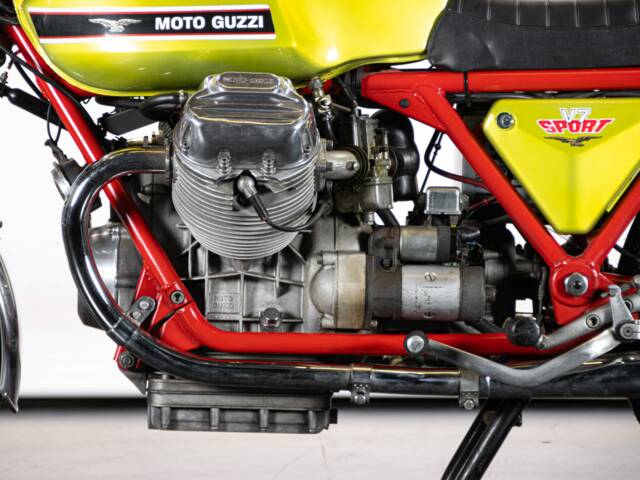 Moto Guzzi V7 Sport