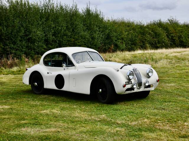 Immagine 1/11 di Jaguar XK 140 FHC (1955)