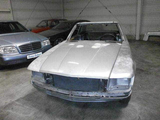 Mercedes-Benz 280 SL