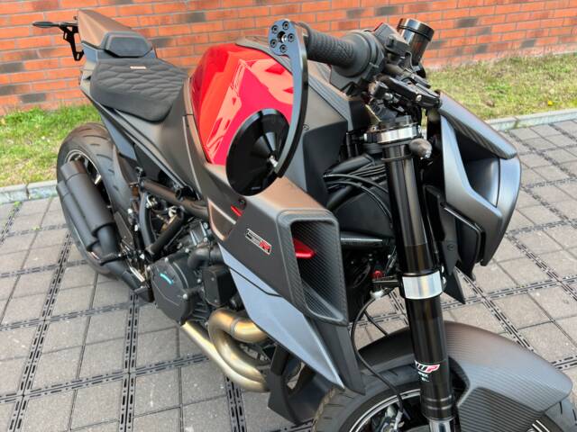 KTM 1290 Super Duke R