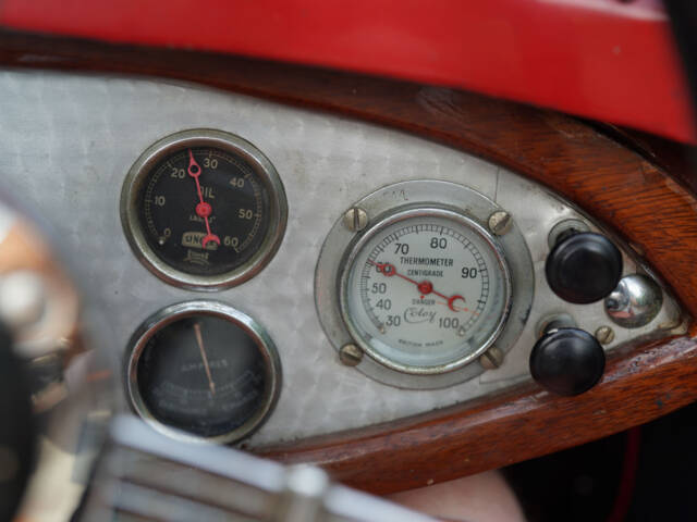 Singer 9 Sports