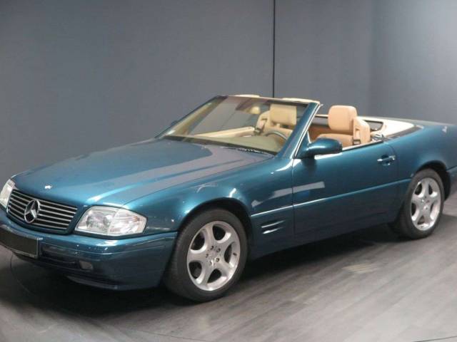 Imagen 1/30 de Mercedes-Benz SL 500 (1999)