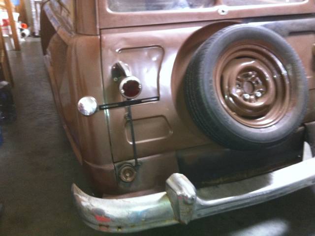Ford Custom DeLuxe Country Squire