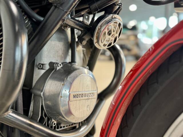 Moto Guzzi 850 LeMans