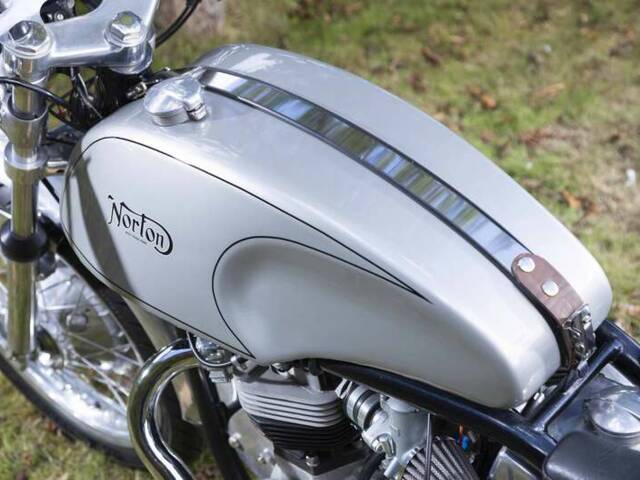 Norton Atlas 750