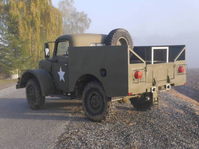 Image 1/11 de Dodge WC52 (1962)