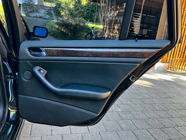 ALPINA B3 3.3 Allrad Touring