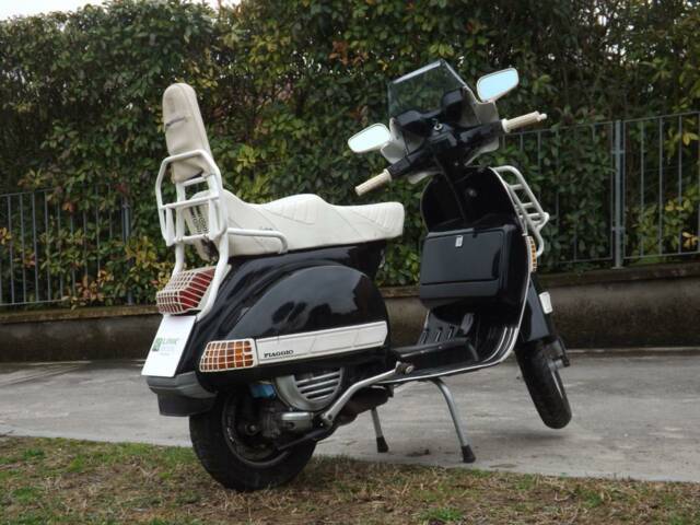 Piaggio Vespa PX 125 E