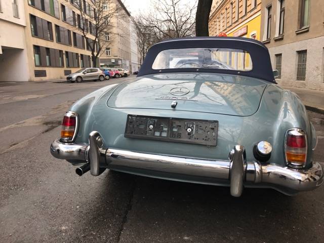 Mercedes-Benz 190 SL
