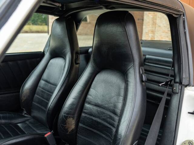 Porsche 911 Carrera 3.2 (WTL)