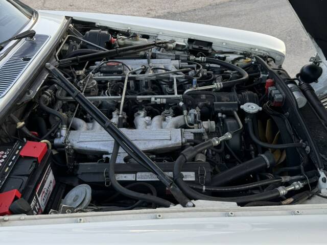 Jaguar Sovereign H.E. V12