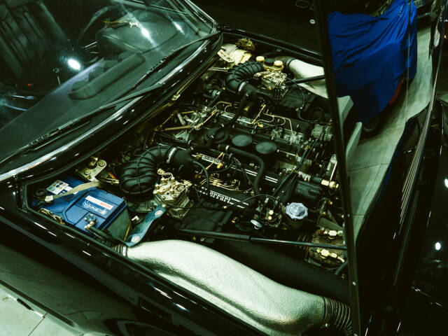 Ferrari 400i
